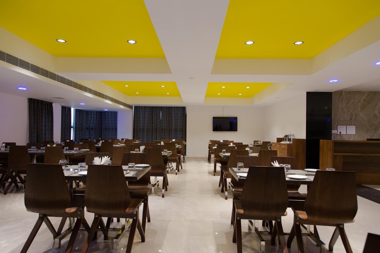Hotel Hills Tirupattur Tiruppatur Екстериор снимка