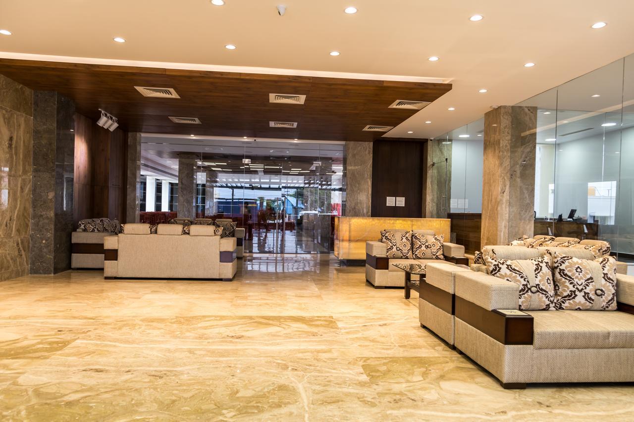 Hotel Hills Tirupattur Tiruppatur Екстериор снимка